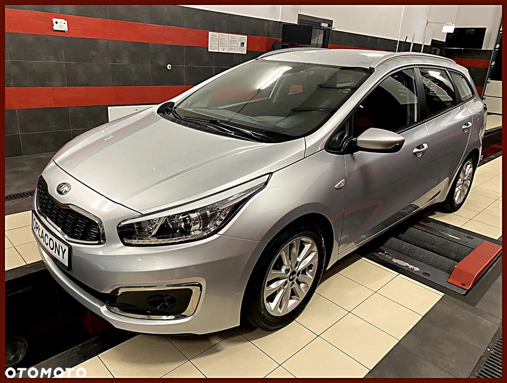 Kia Ceed 1.6 GDI Platinum Edition - 1