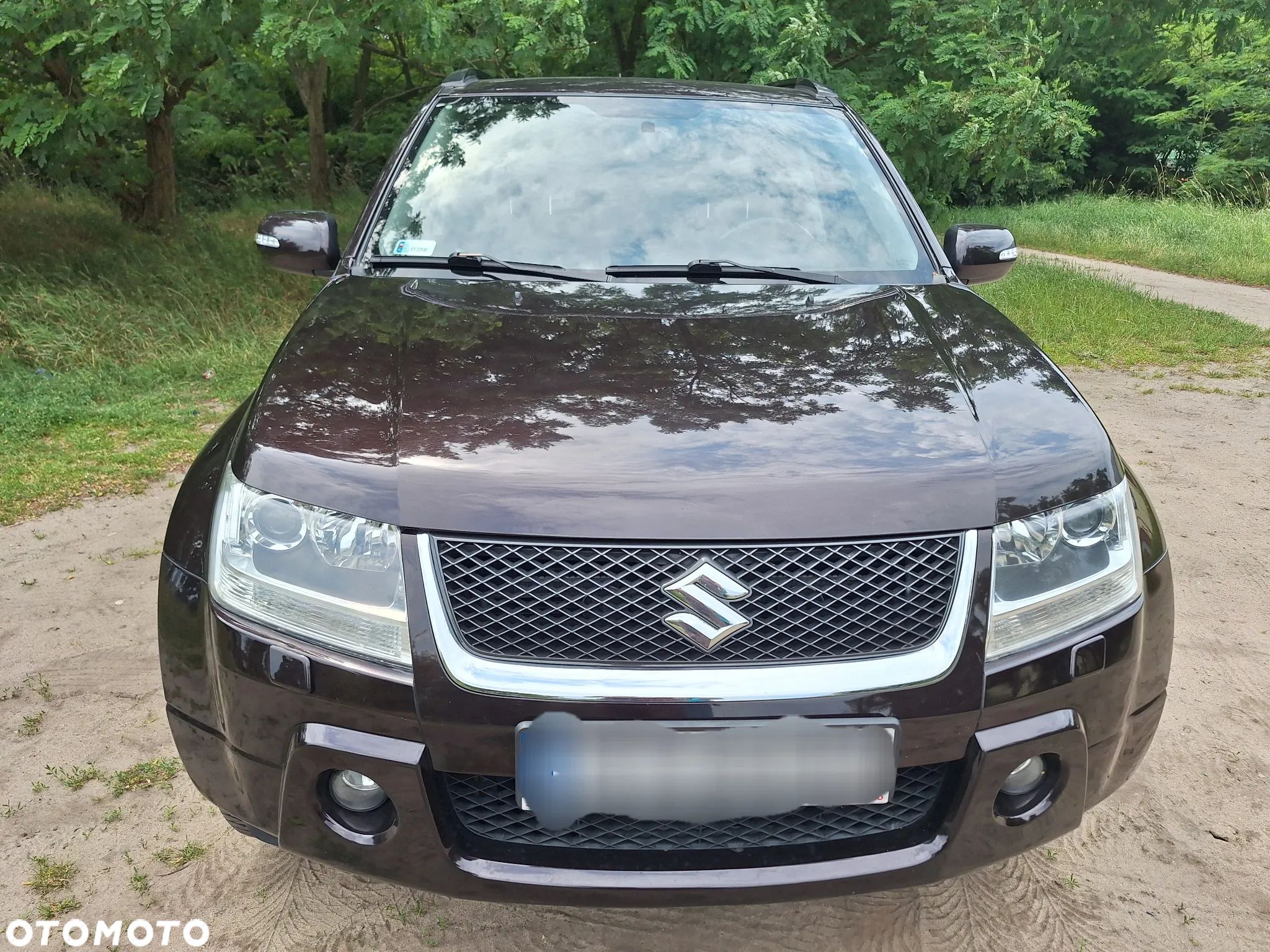 Suzuki Grand Vitara 2.4 De Luxe - 1