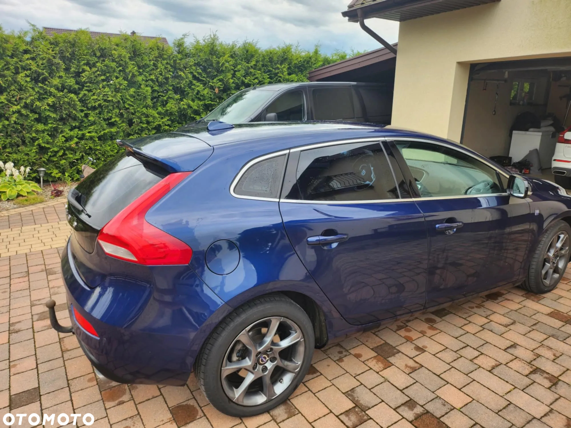 Volvo V40 D4 Drive-E Ocean Race - 4