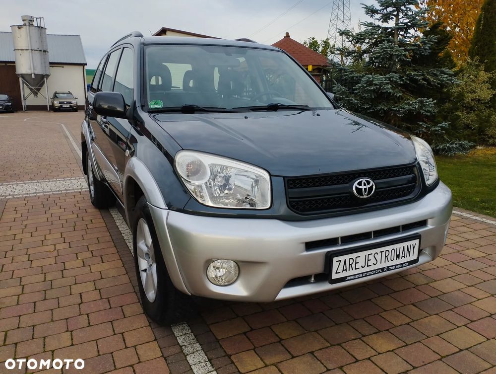 Toyota RAV4 2.0 VVT-i 4x4 - 12