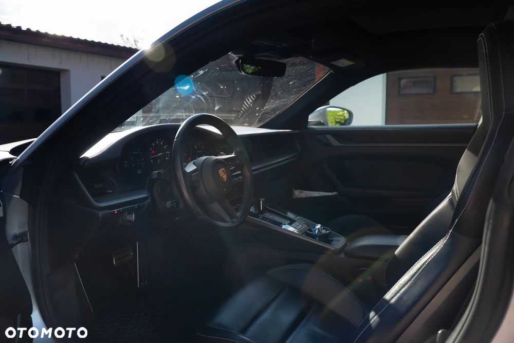 Porsche 911 - 6