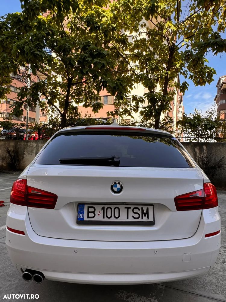 BMW Seria 5 520d xDrive AT - 14