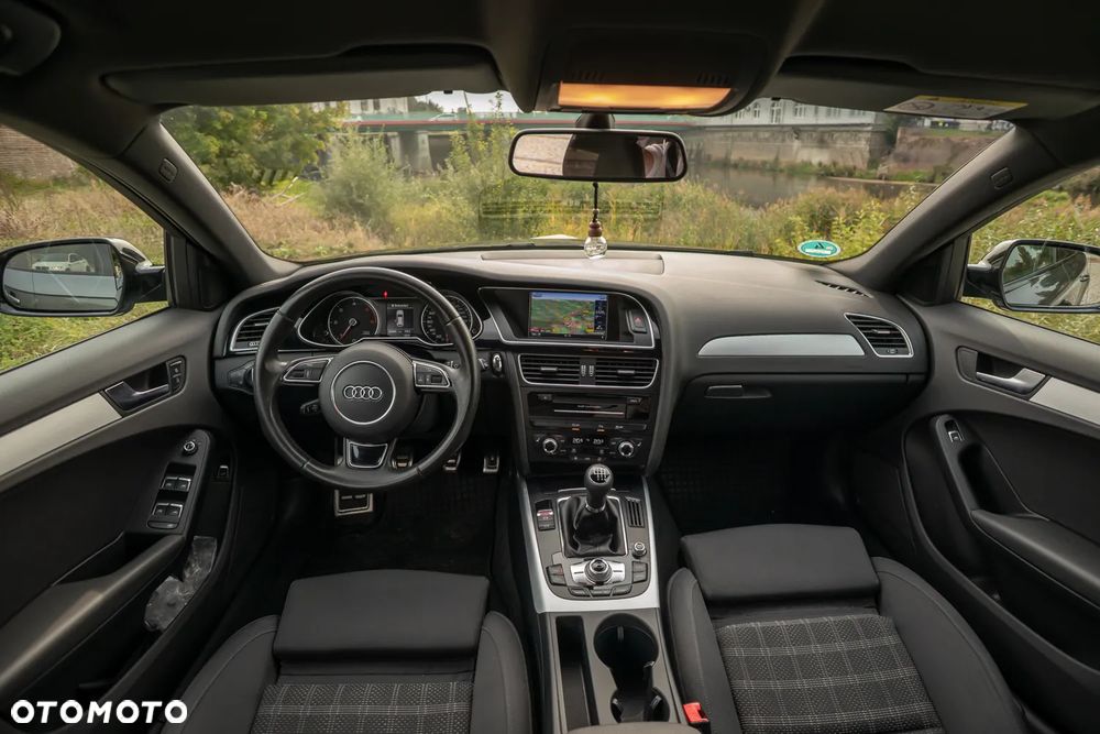Audi A4 Avant - 21