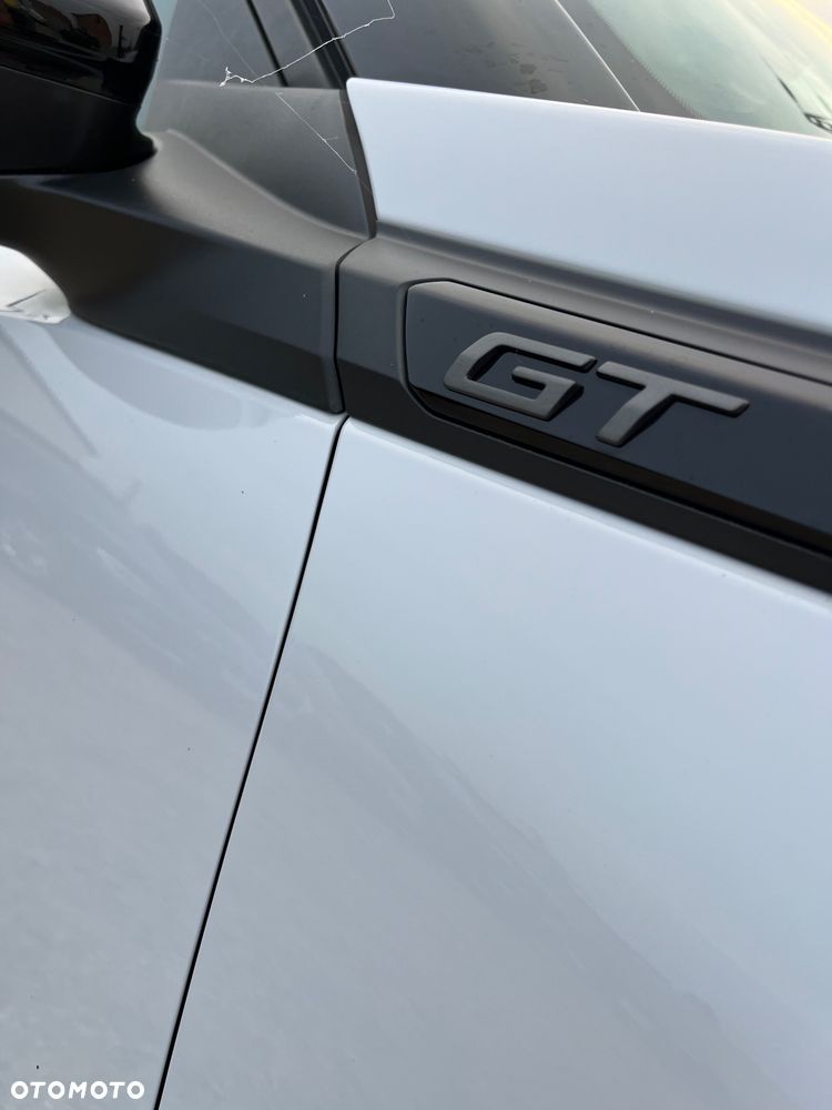 Peugeot 2008 PureTech 130 EAT8 GT - 16