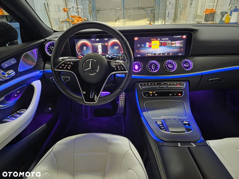 Mercedes-Benz CLS 300 d 4-Matic AMG - 31
