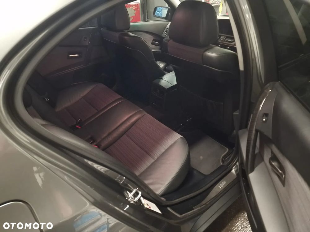 BMW Seria 5 - 11