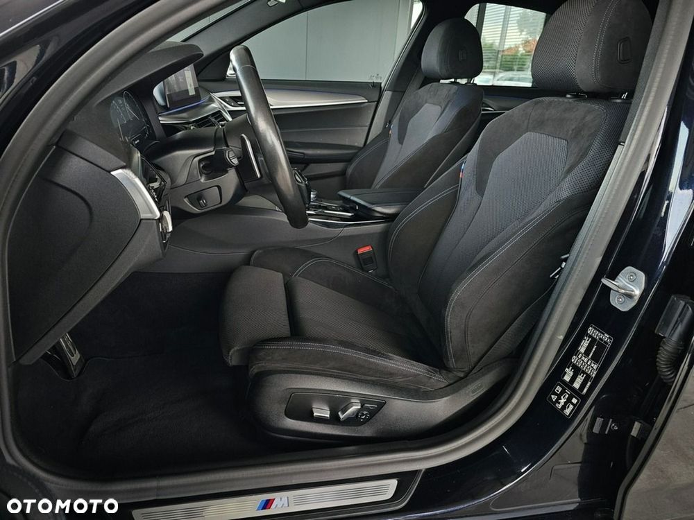 BMW Seria 5 - 36