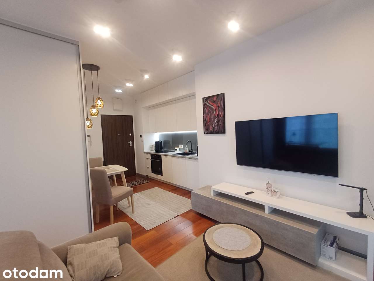 Apartament w Studio Centrum Pawia 51, faktura VAT