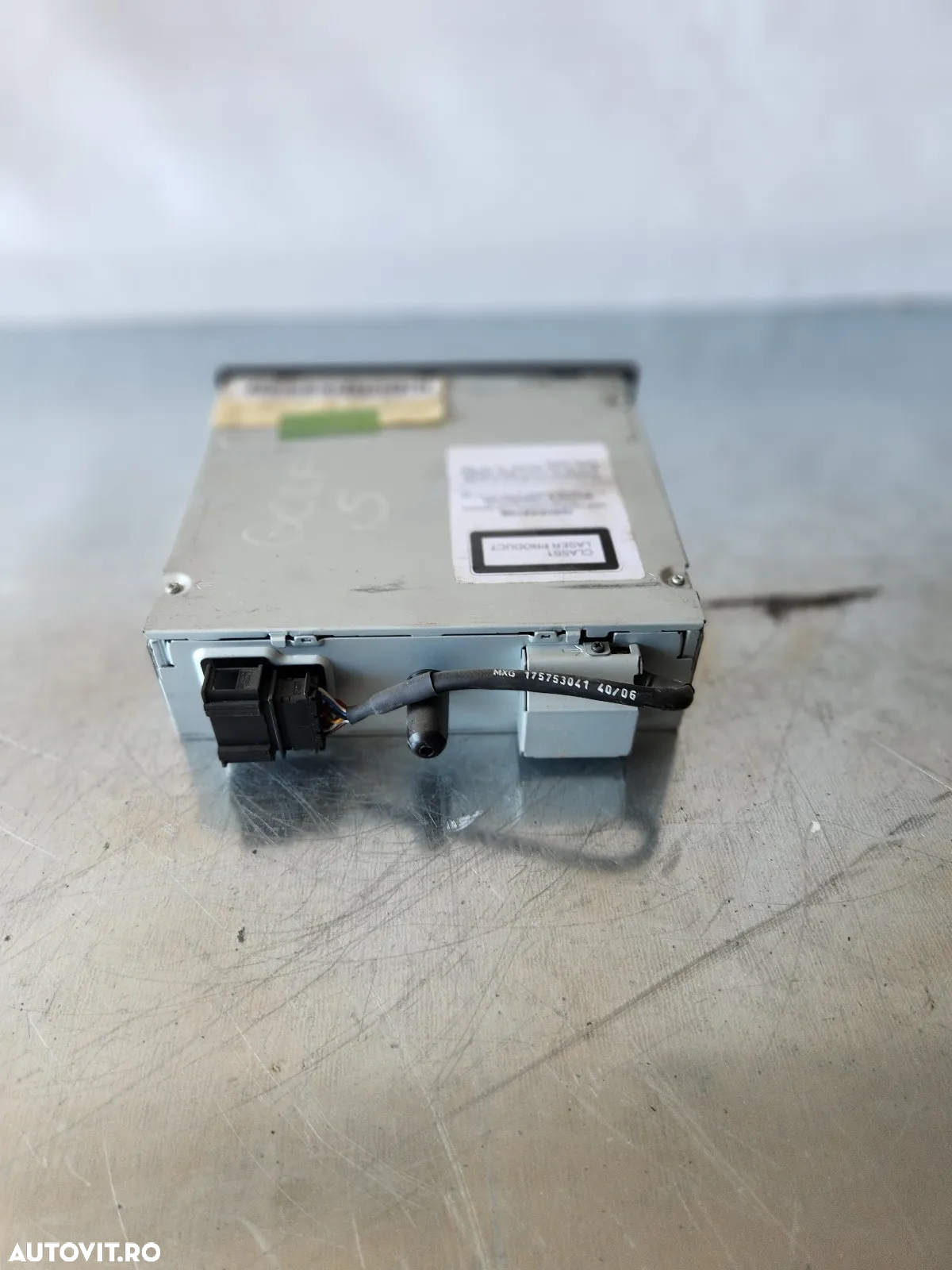 Magazie Cd Vw Golf 5 Tiguan Cod 1Ka - Dezmembrari Arad - 5