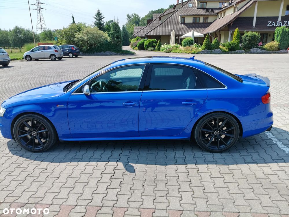 Audi S4 Limousine - 8