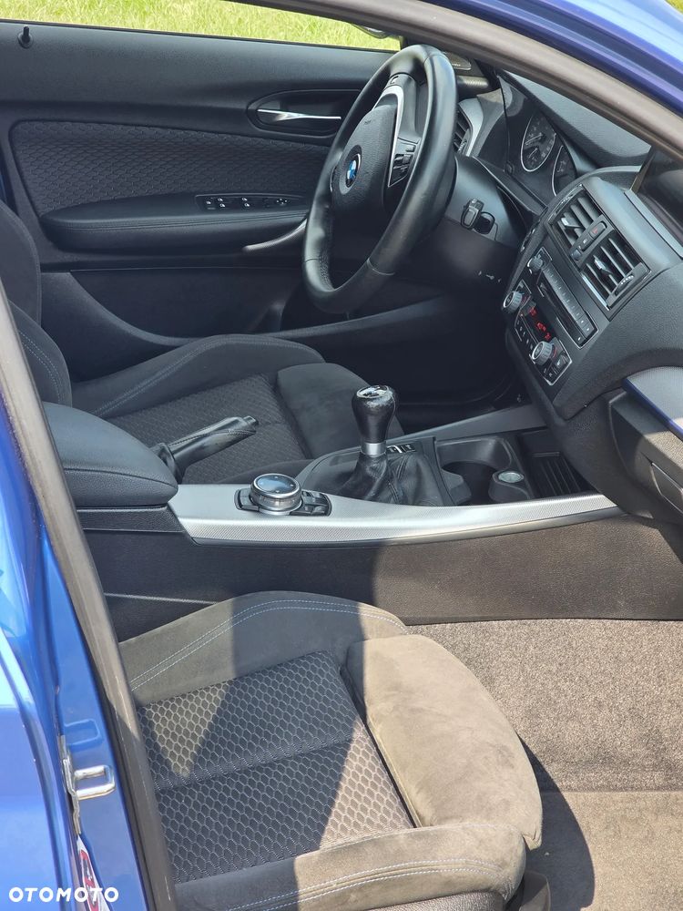 BMW Seria 1 118d xDrive - 15