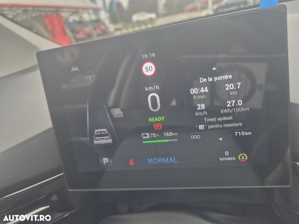 MG MG4 4 Luxury 49 kWh - 7