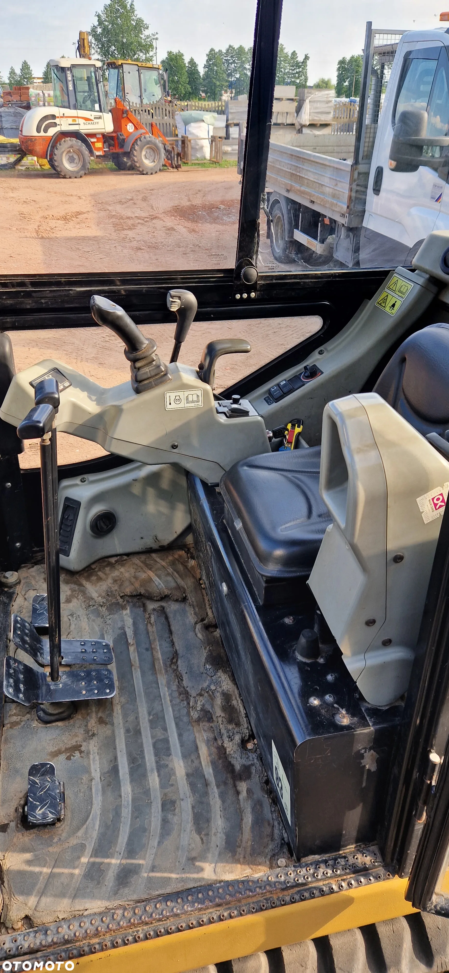 Caterpillar 301.6C - 8