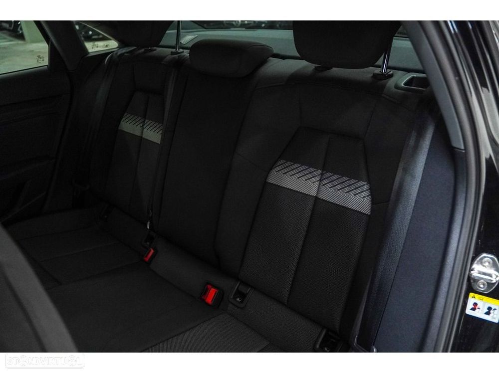 Audi A3 Limousine - 13