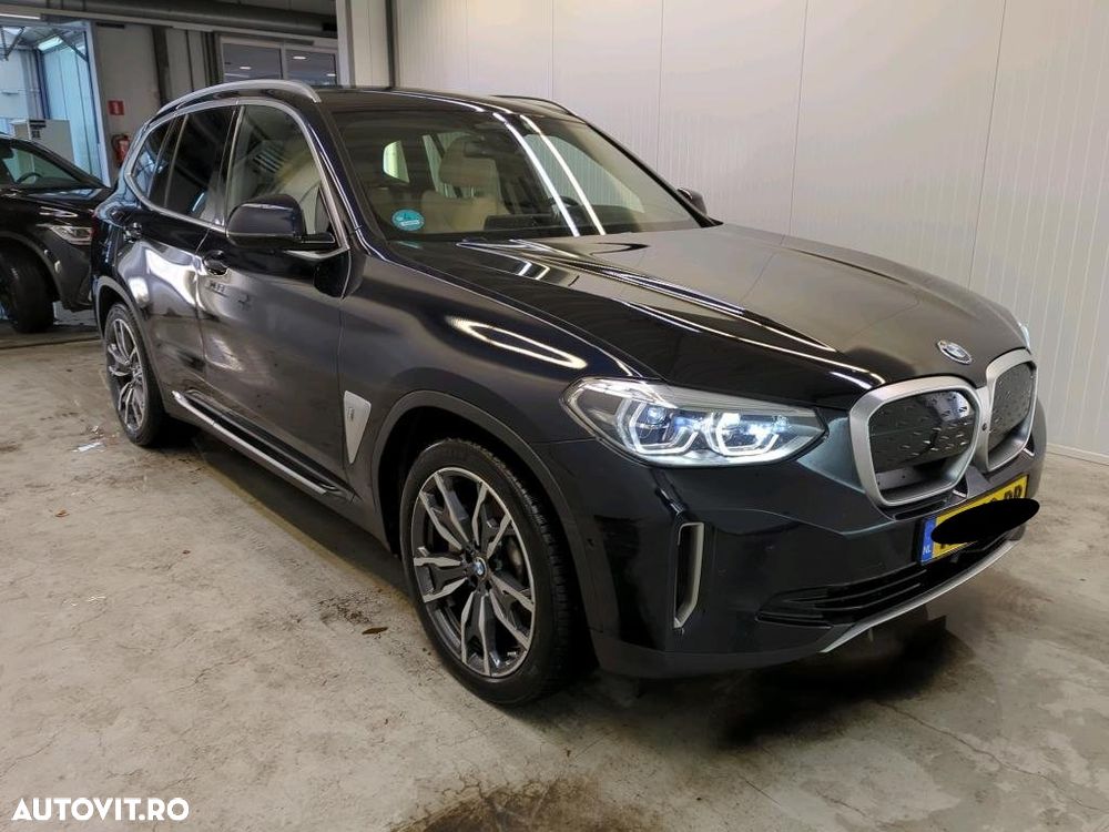 BMW iX3 Impressive - 2