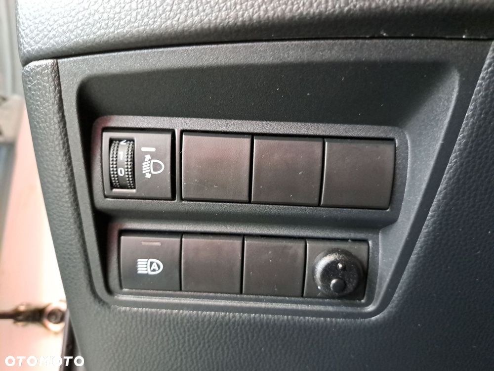 Toyota Yaris Cross Hybrid 1.5 Style AWD - 32