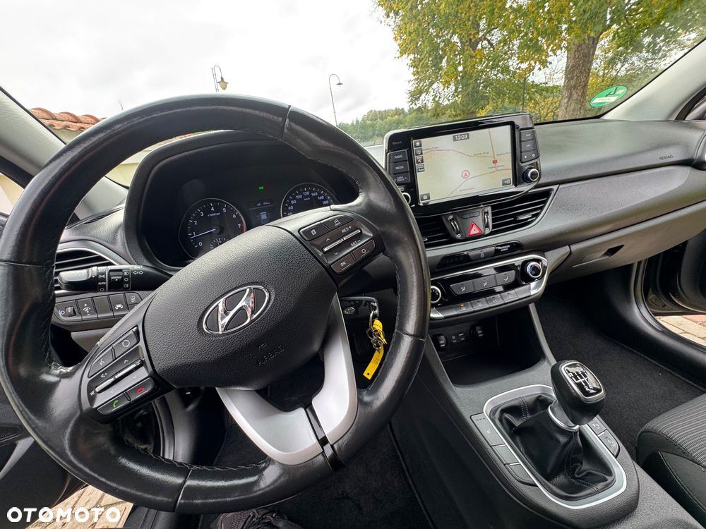 Hyundai i30 - 19