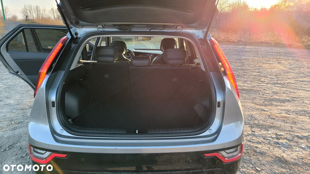 Kia Niro e-Niro 64kWh L - 7