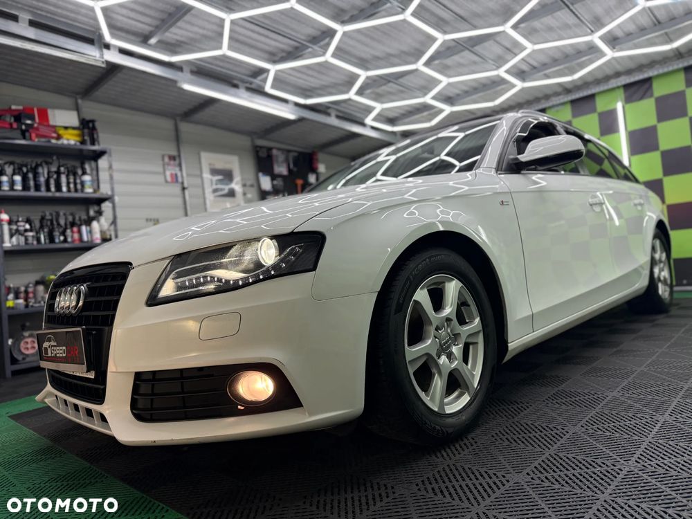 Audi A4 Avant - 6