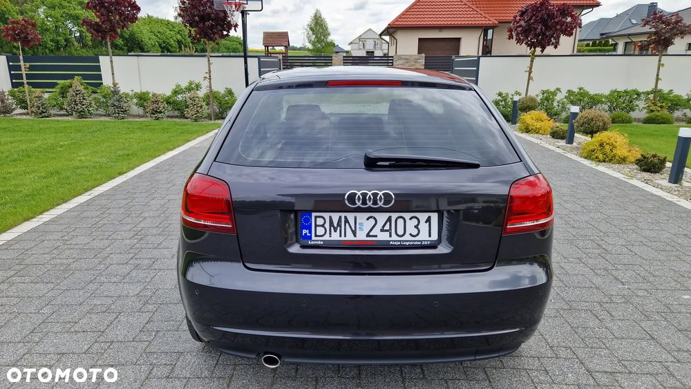 Audi A3 3-drzwiowe 1.6 TDI Attraction - 5