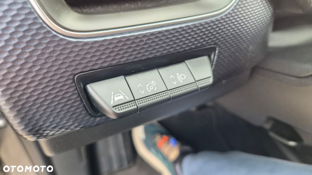 Renault Arkana E-TECH Full 145 Evolution - 26