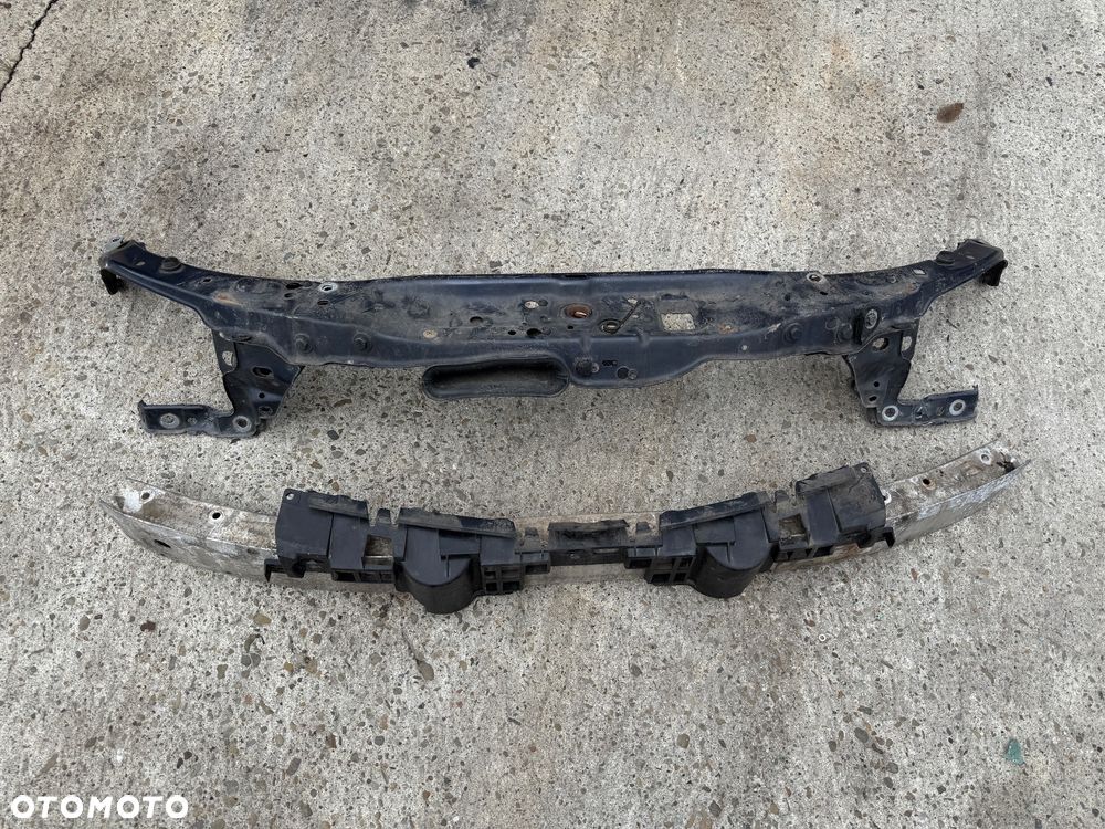 OPEL ASTRA III H  Belka Zderzaka Strefa zgniotu Przód Przednia PAS PRZEDNI