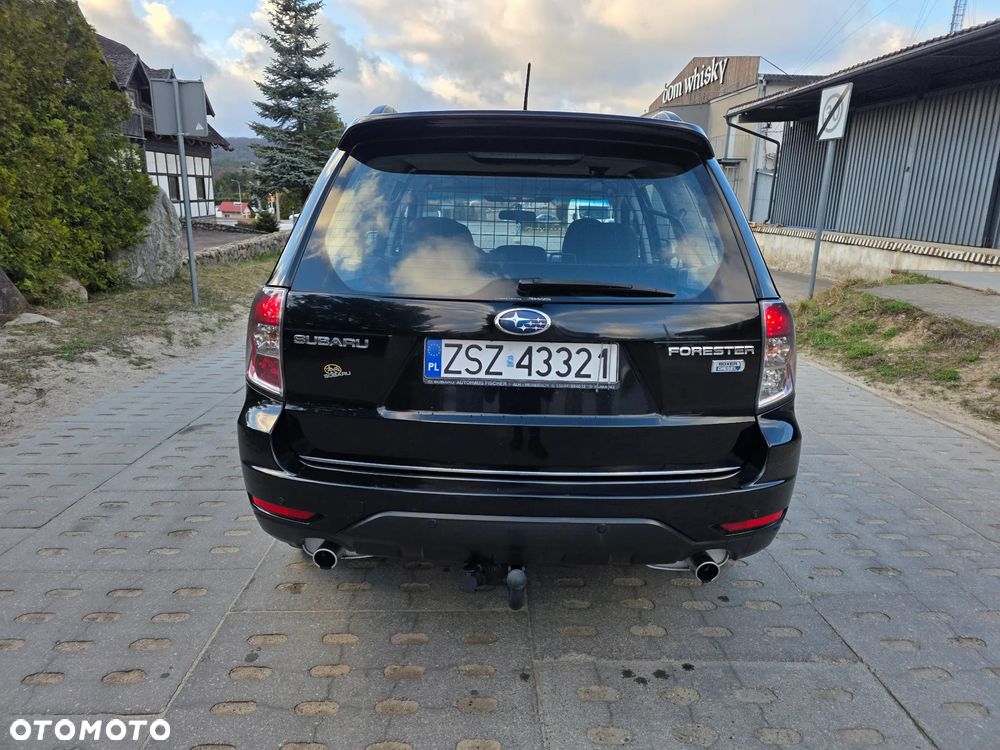 Subaru Forester 2.0D VR 000 - 10