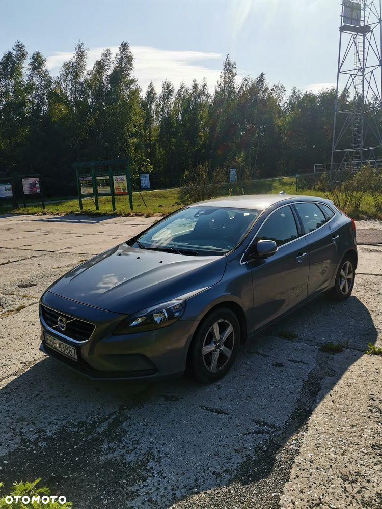 Volvo V40 D4 Drive-E Momentum - 18
