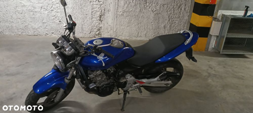 Honda CB - 1