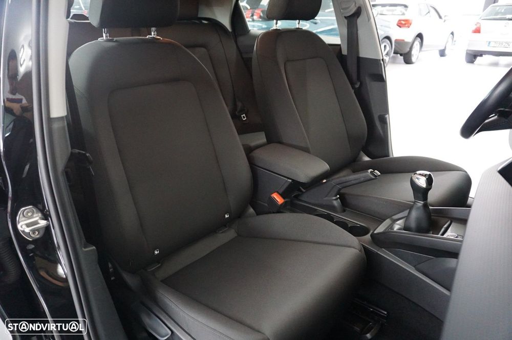 Audi A1 Sportback 25 TFSI Advanced - 20