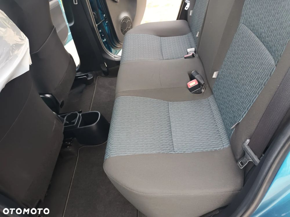 Toyota Yaris 1.33 VVT-i Executive - 35