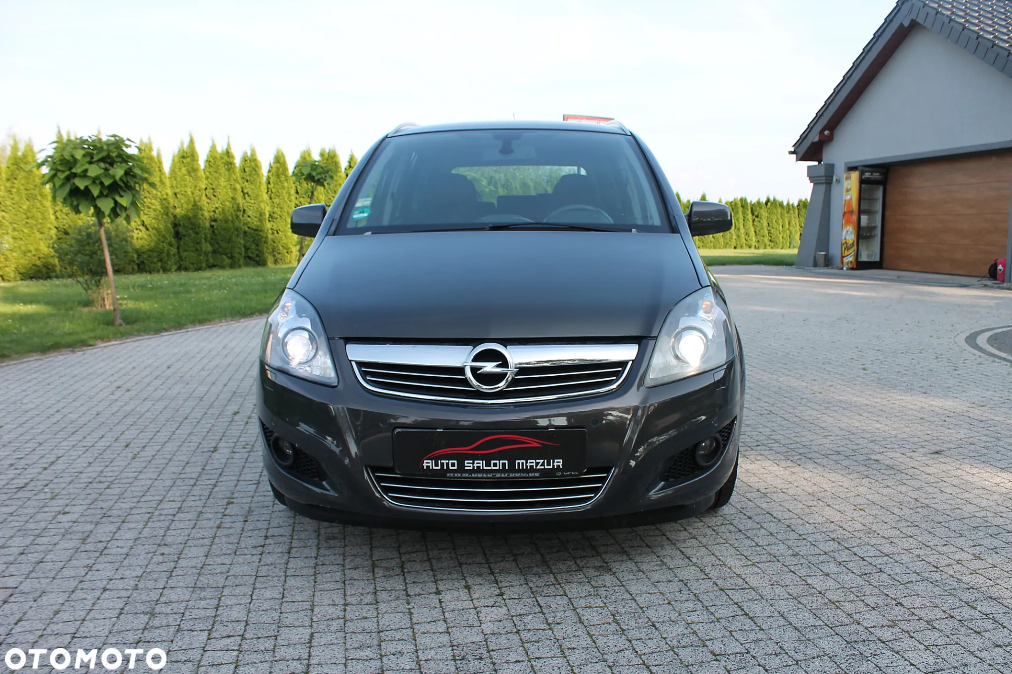 Opel Zafira 1.8 Cosmo EU5 - 26