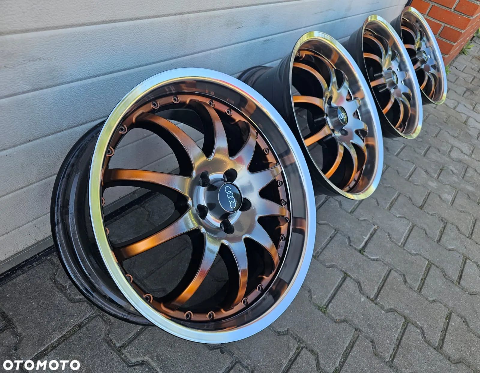 8,5J 19'' ET40 5x112 Alutec Audi A3 A4 Volkswagen Golf Skoda Seat Leaon - 1