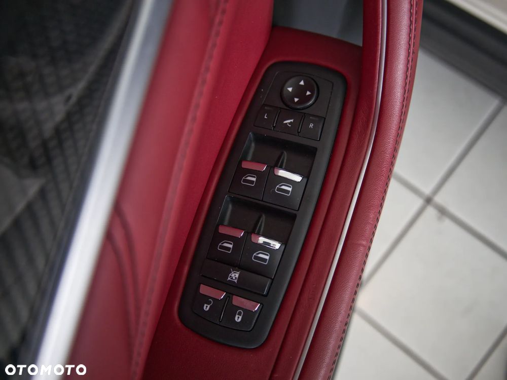 Maserati Levante S Q4 GranSport - 17