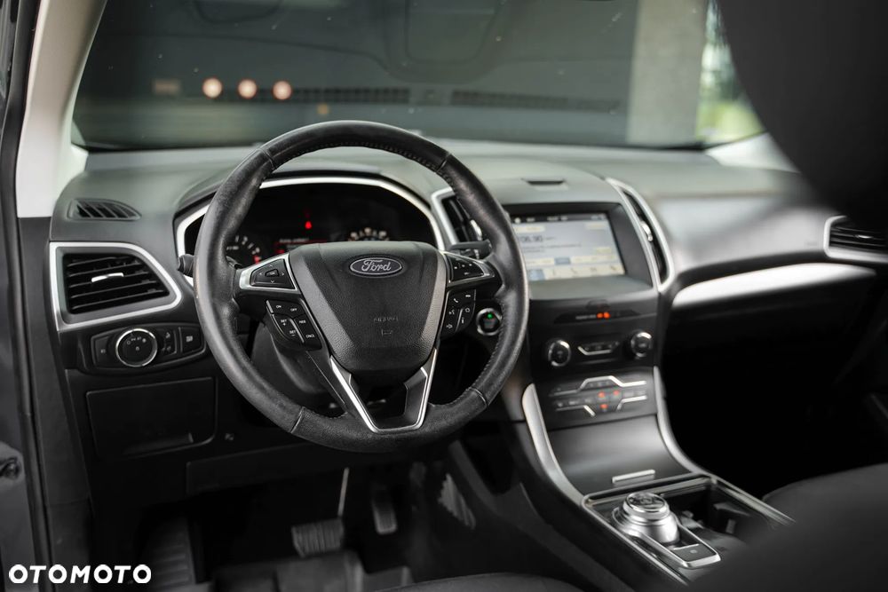 Ford Edge - 28