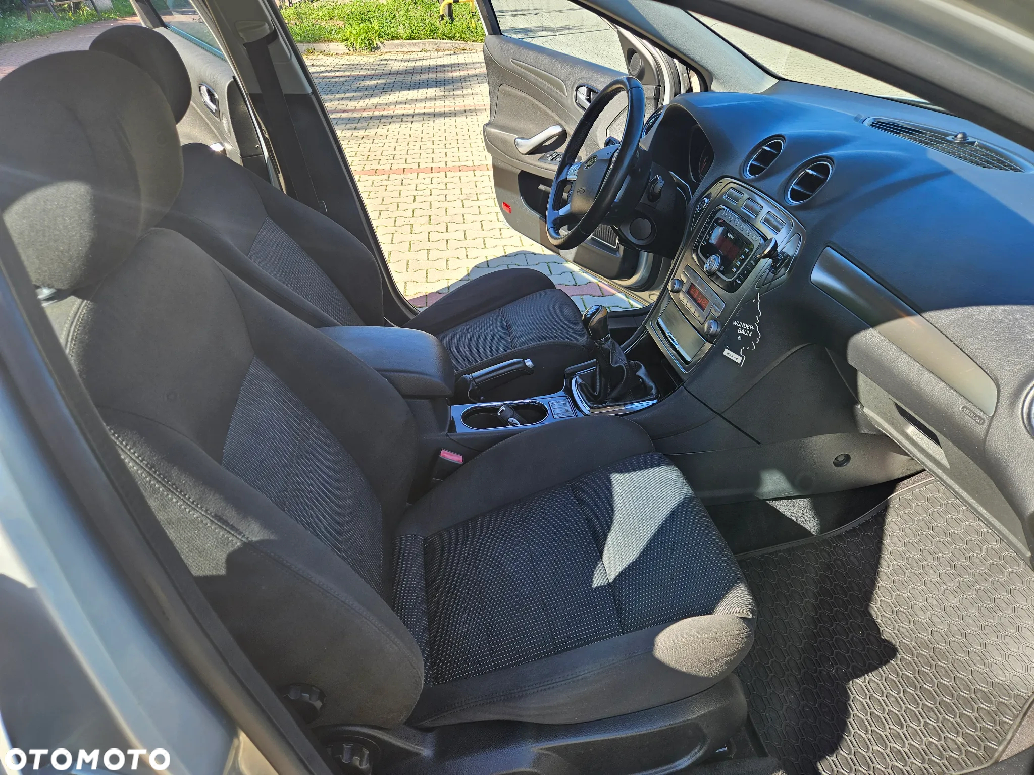 Ford Mondeo 2.0 Gold X - 15