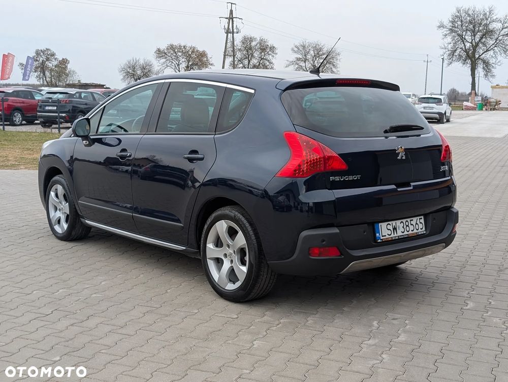Peugeot 3008 2.0 HDi Premium+ - 12