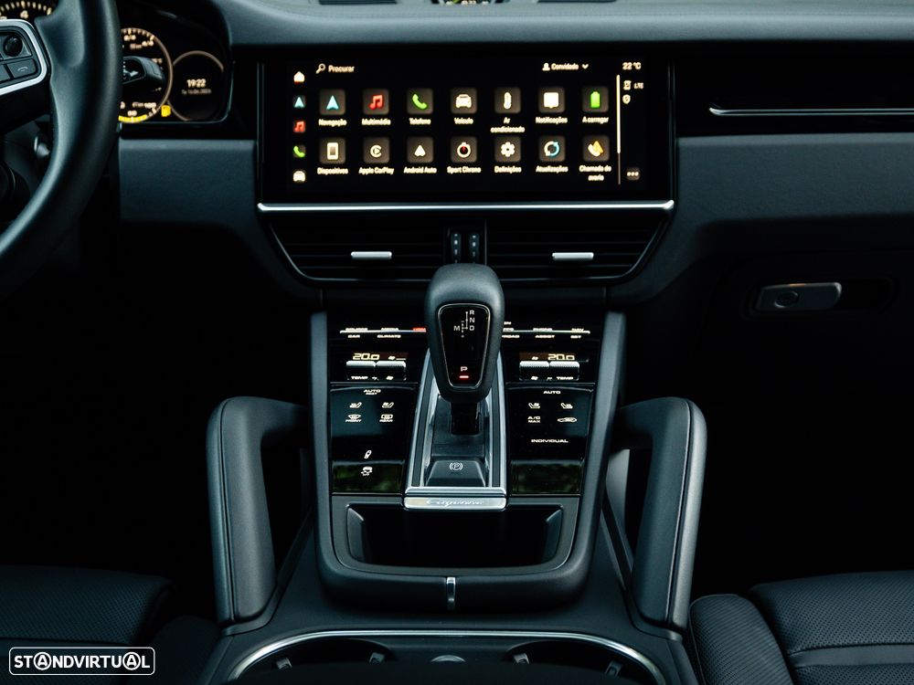 Porsche Cayenne E-Hybrid - 40