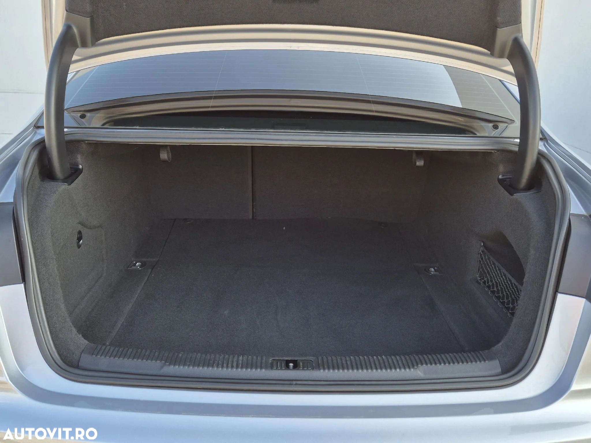 Audi A6 - 35