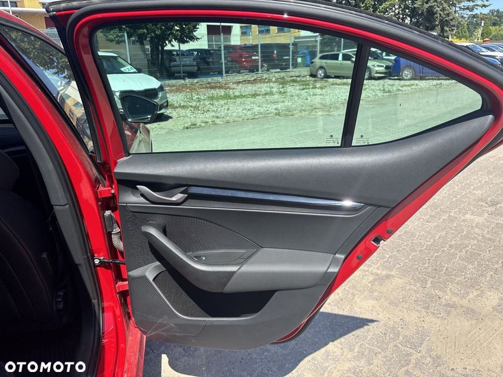 Skoda Octavia 2.0 TSI Sportline 4x4 DSG - 19