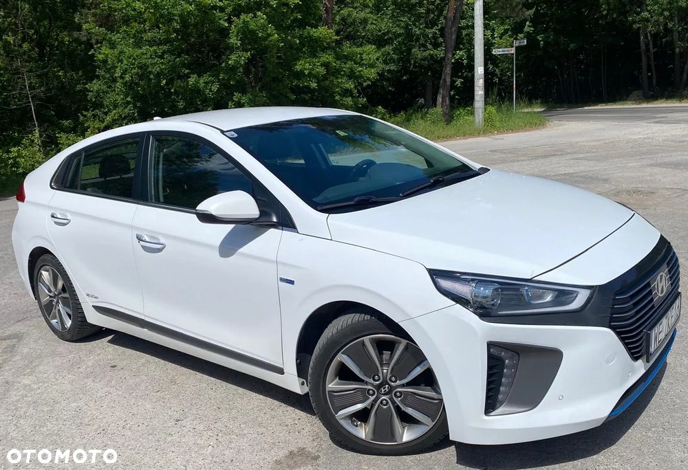 Hyundai IONIQ Hybrid Platinum - 6
