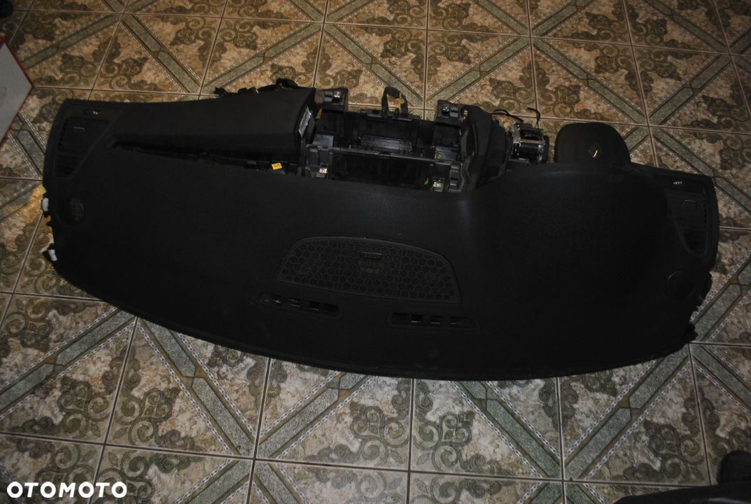 Deska Airbag Laguna III Coupe - 2