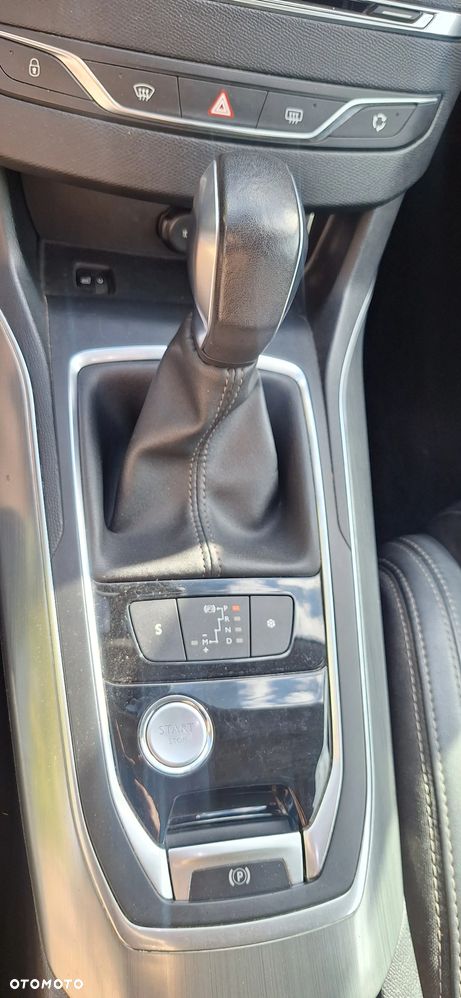 Peugeot 308 1.6 BlueHDi Allure S&S EAT6 - 9