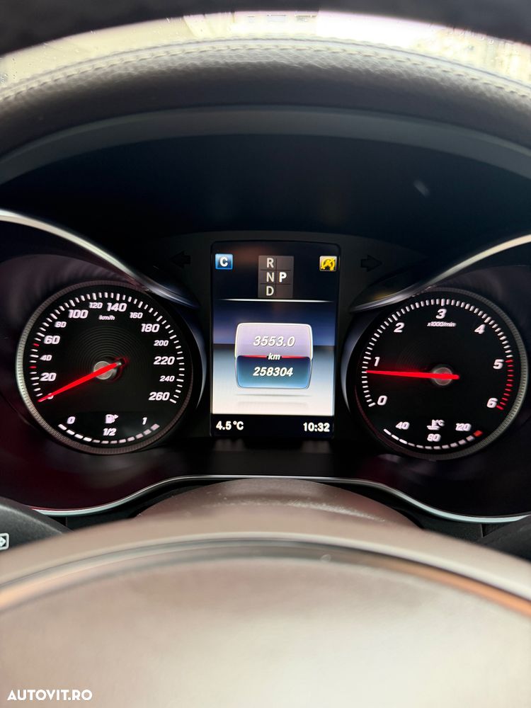 Mercedes-Benz GLC 220 d 4MATIC 9G-TRONIC - 4
