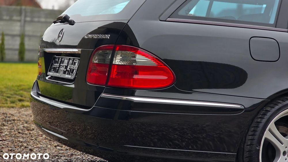 Mercedes-Benz Klasa E - 16