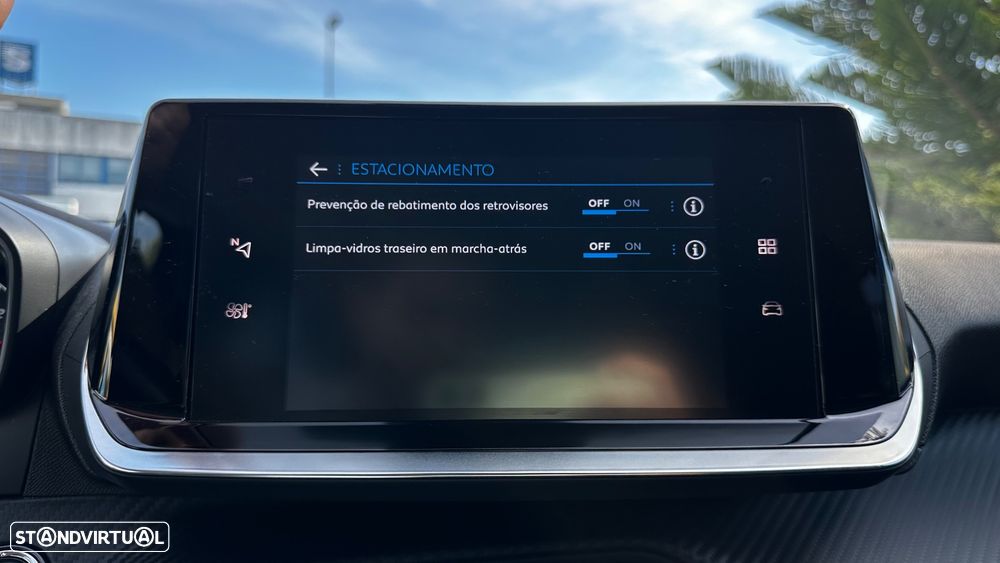 Peugeot 2008 1.5 BlueHDi Allure - 45