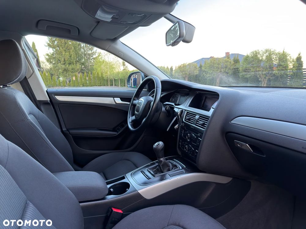 Audi A4 Limousine 1.8 TFSI Limited Edition - 38