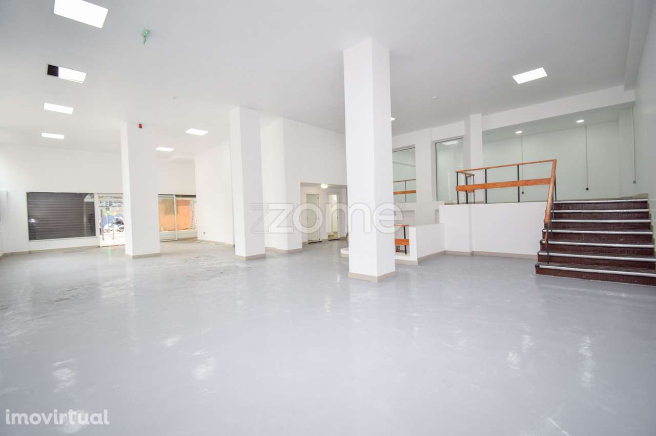 Espaço Comercial para Venda - Grande imagem: 2/12