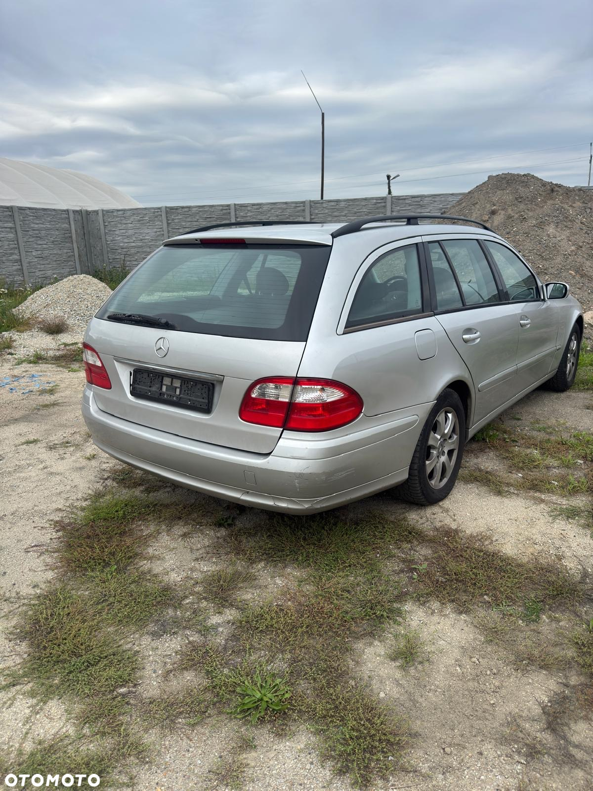 Mercedes-Benz Klasa E 220 T CDI Automatik Classic - 6