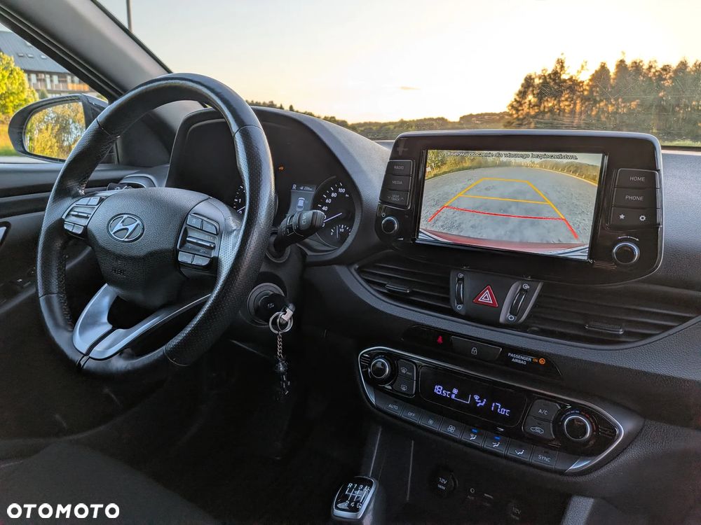 Hyundai i30 1.4 T-GDI Premiere Style - 29